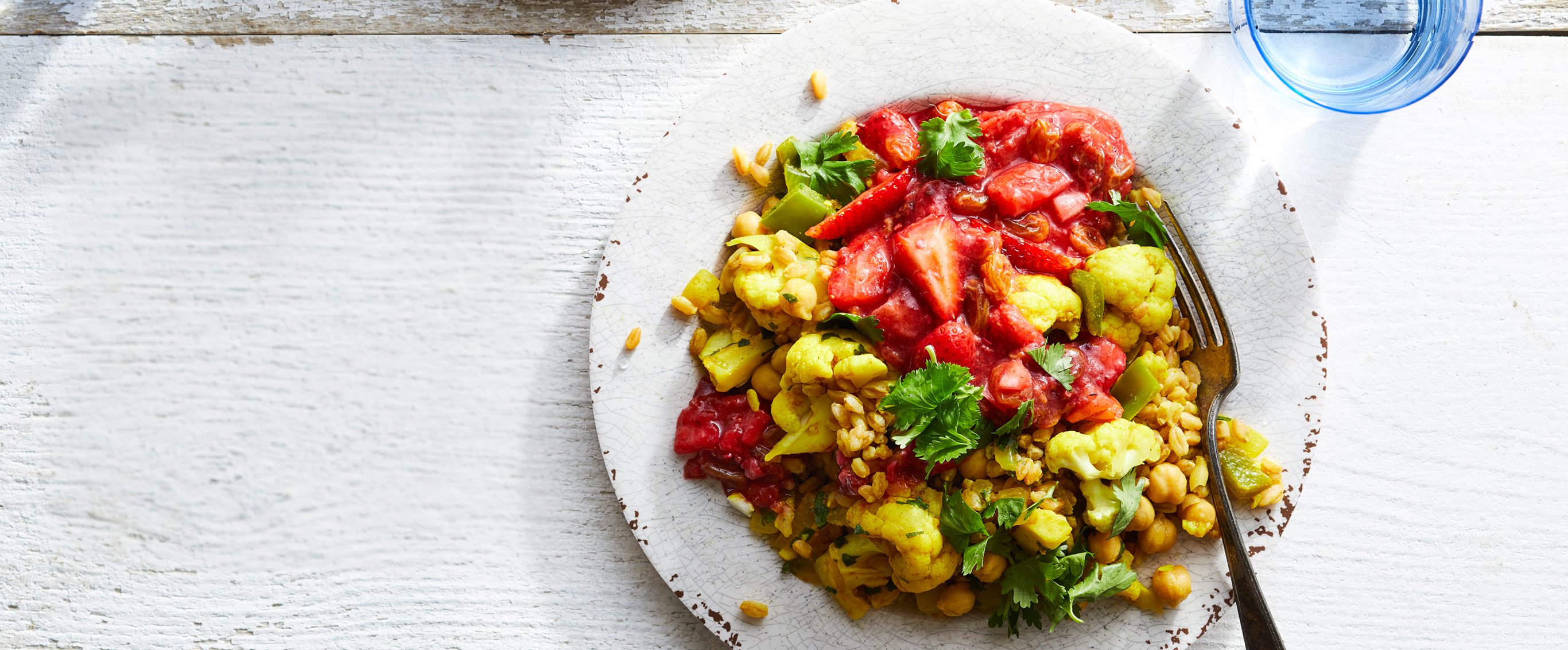 Curried Chickpeas and Farro with Strawberry Chutney